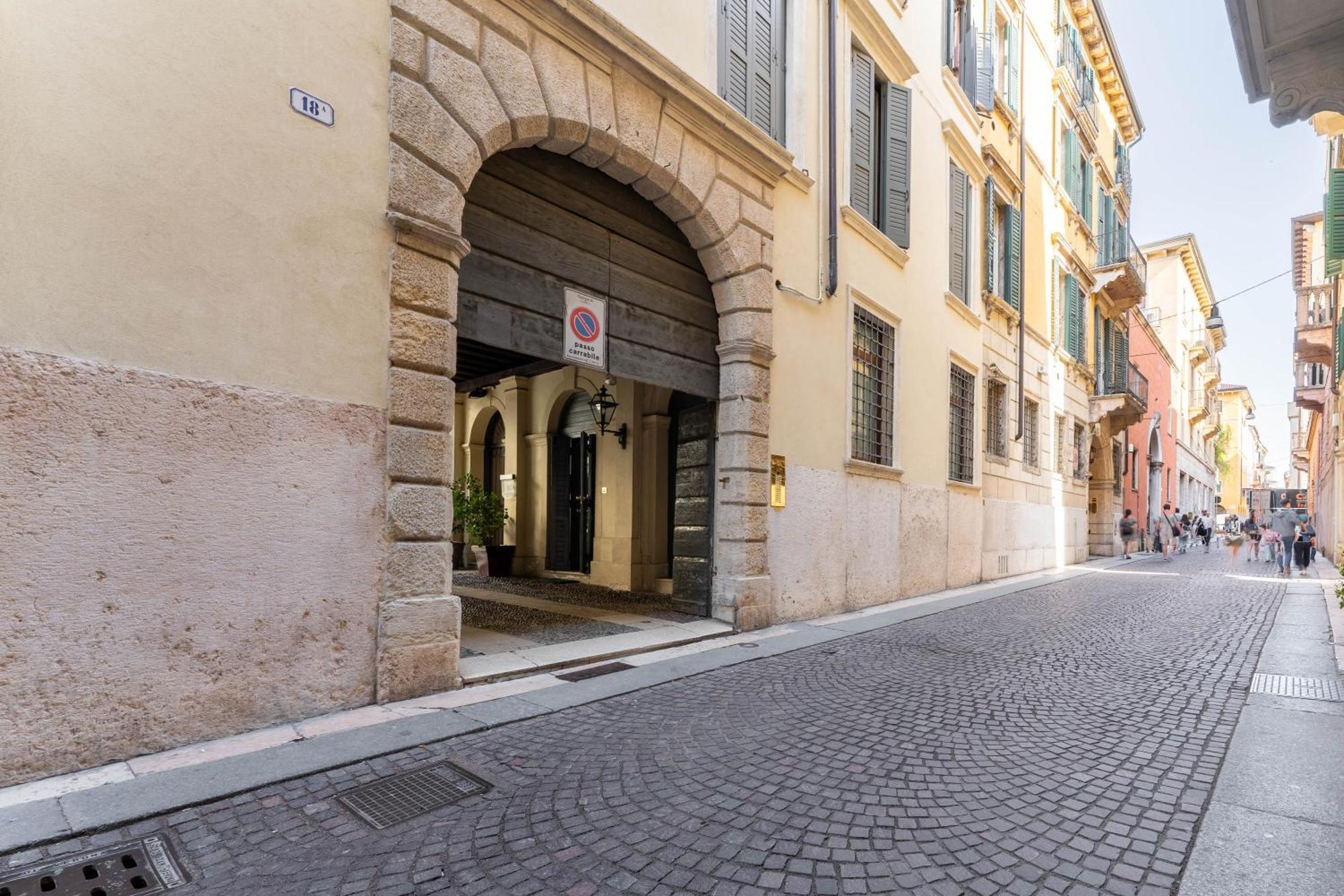Ferienwohnung Palazzo Venier Verona Exterior foto