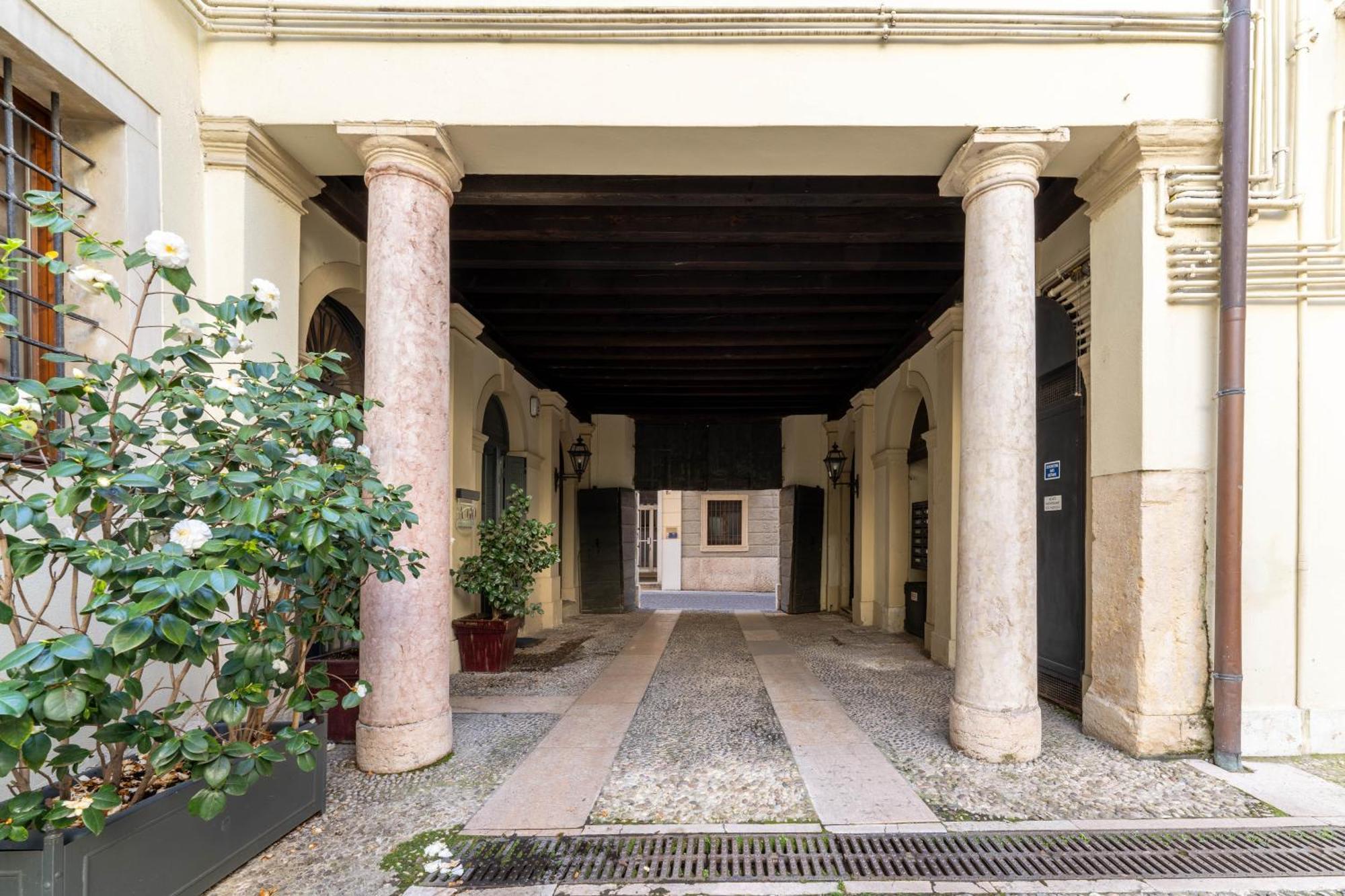 Ferienwohnung Palazzo Venier Verona Exterior foto